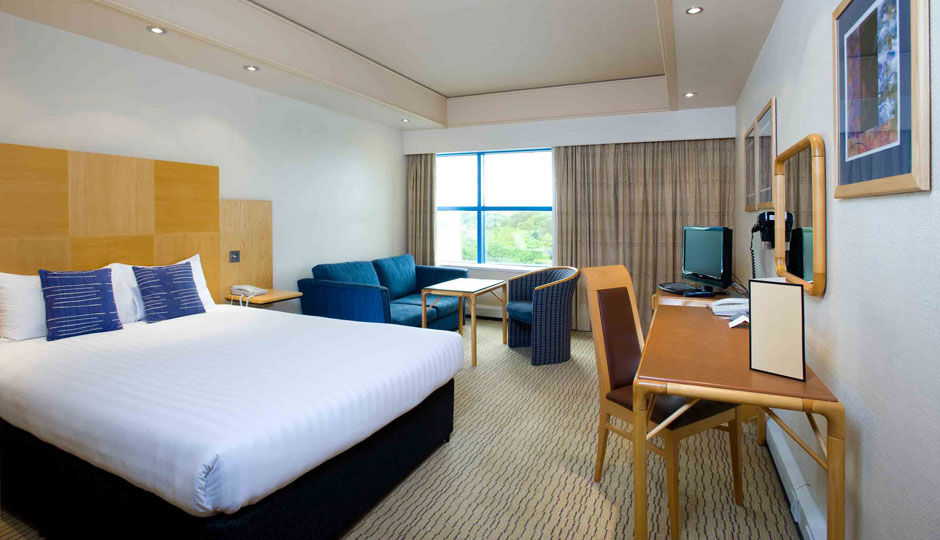 Sandman Signature London Gatwick Hotel Κρόουλι Δωμάτιο φωτογραφία