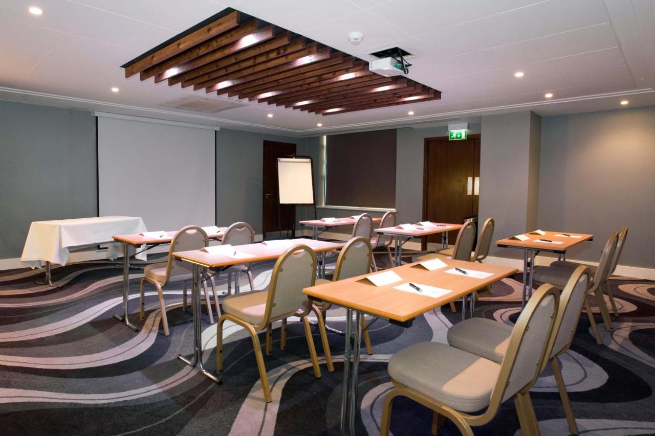 Sandman Signature London Gatwick Hotel Κρόουλι Εξωτερικό φωτογραφία