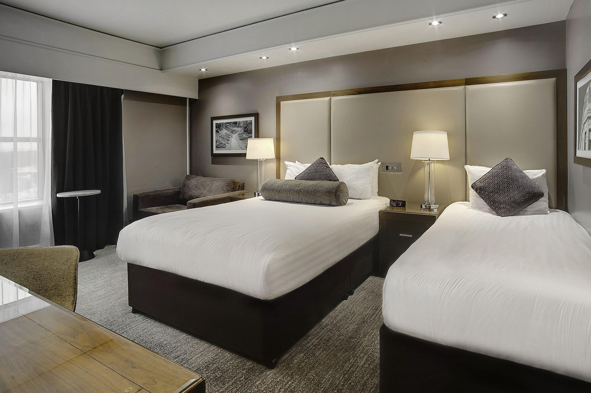 Sandman Signature London Gatwick Hotel Κρόουλι Εξωτερικό φωτογραφία