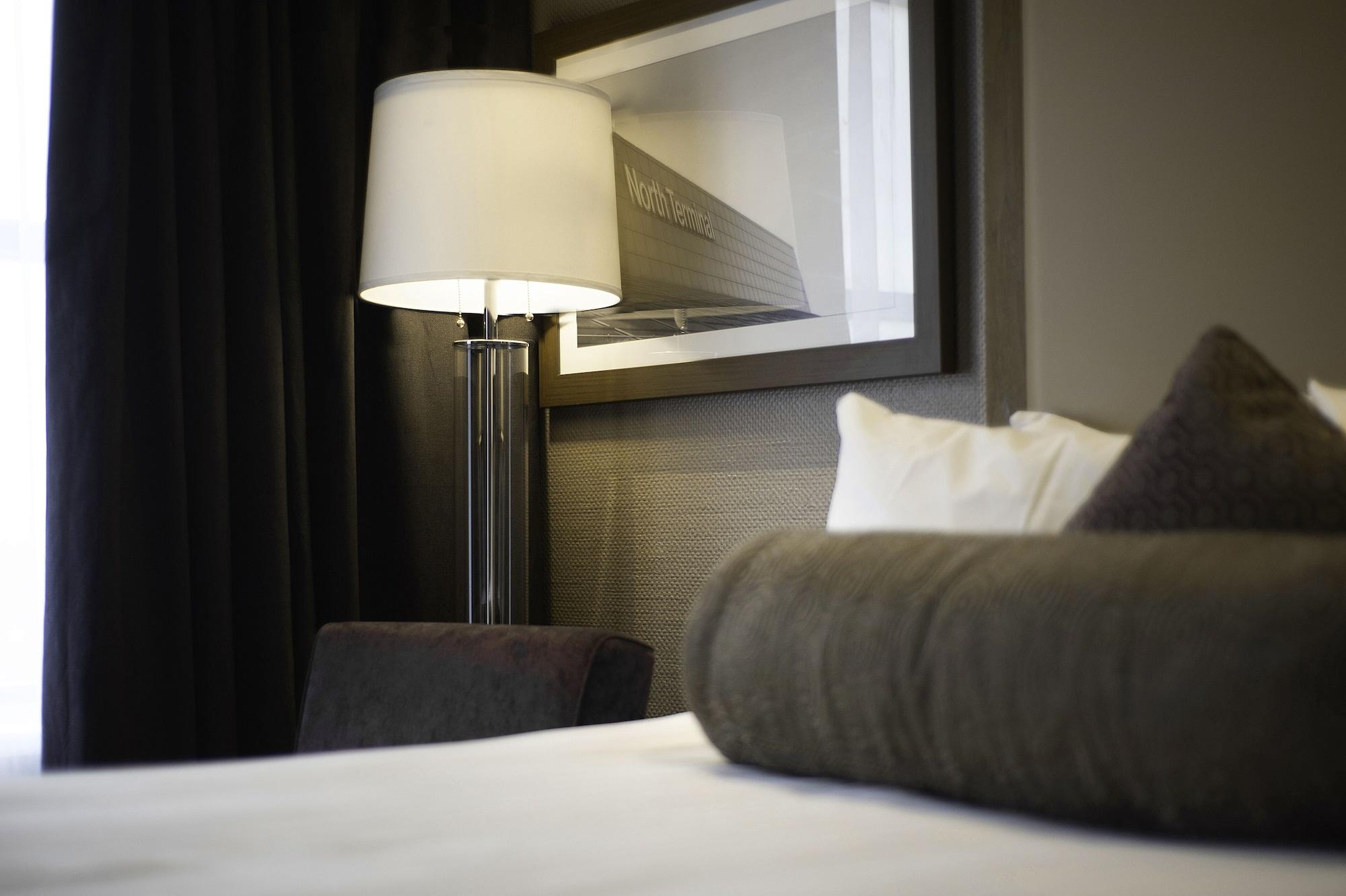 Sandman Signature London Gatwick Hotel Κρόουλι Εξωτερικό φωτογραφία
