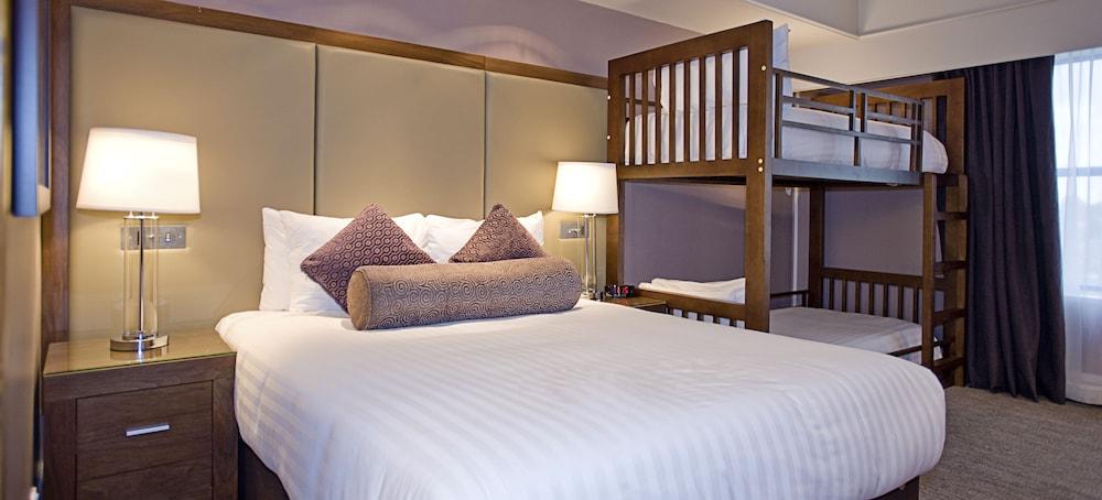 Sandman Signature London Gatwick Hotel Κρόουλι Εξωτερικό φωτογραφία