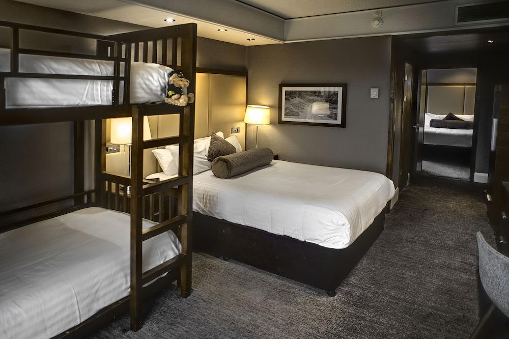 Sandman Signature London Gatwick Hotel Κρόουλι Εξωτερικό φωτογραφία
