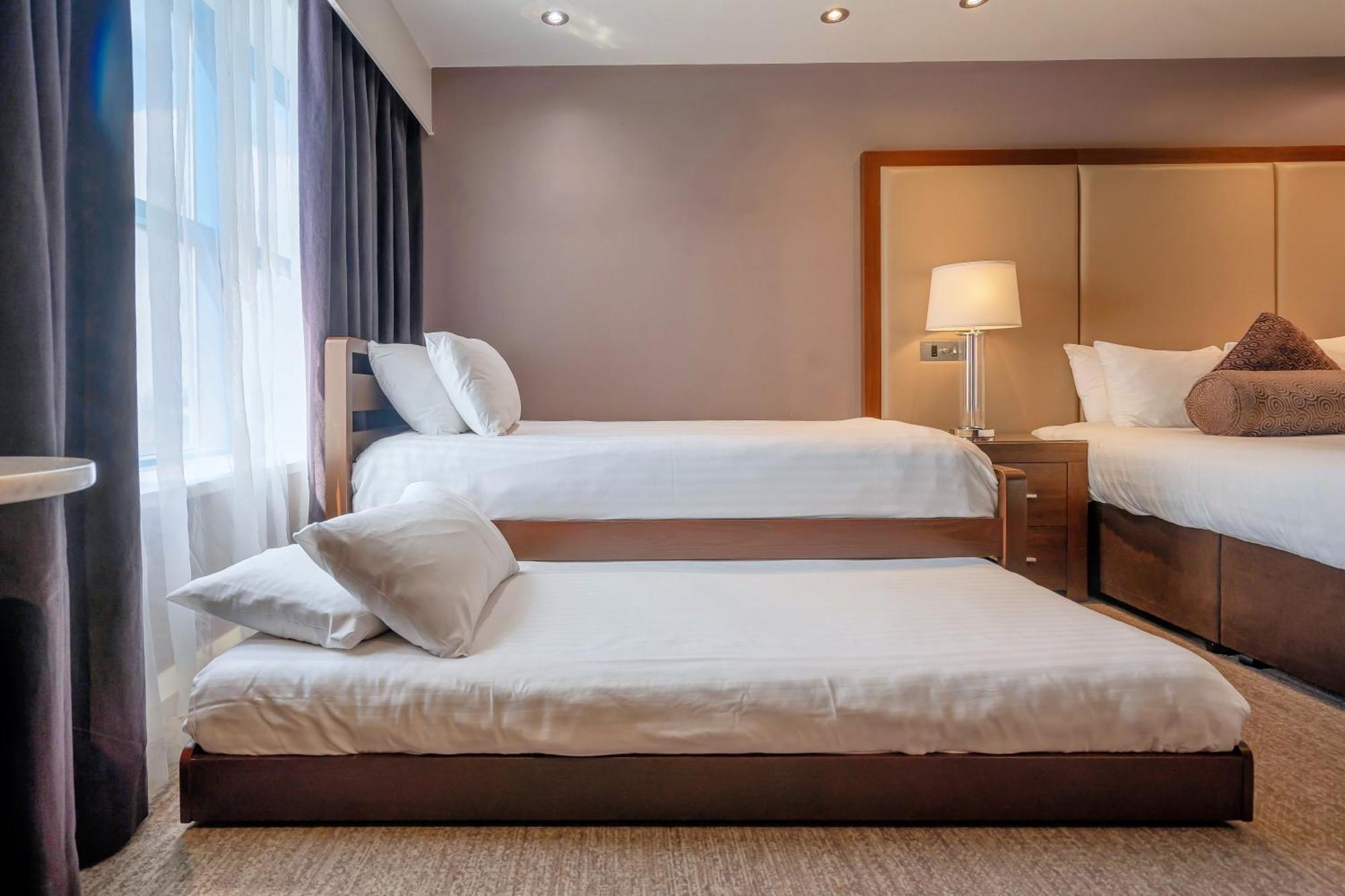 Sandman Signature London Gatwick Hotel Κρόουλι Εξωτερικό φωτογραφία