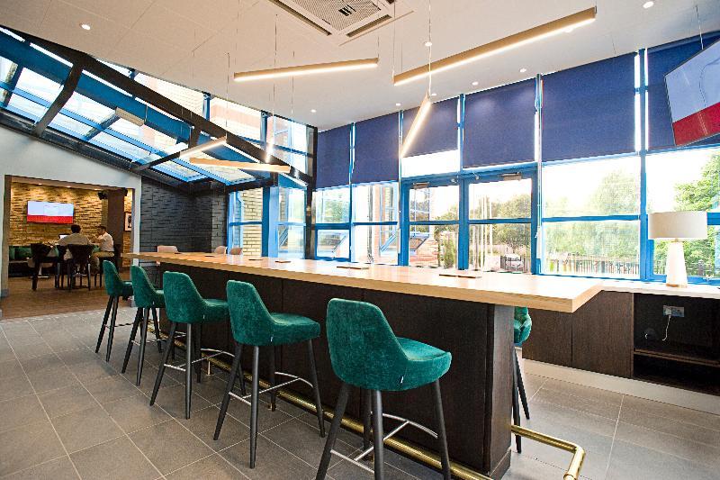 Sandman Signature London Gatwick Hotel Κρόουλι Εξωτερικό φωτογραφία