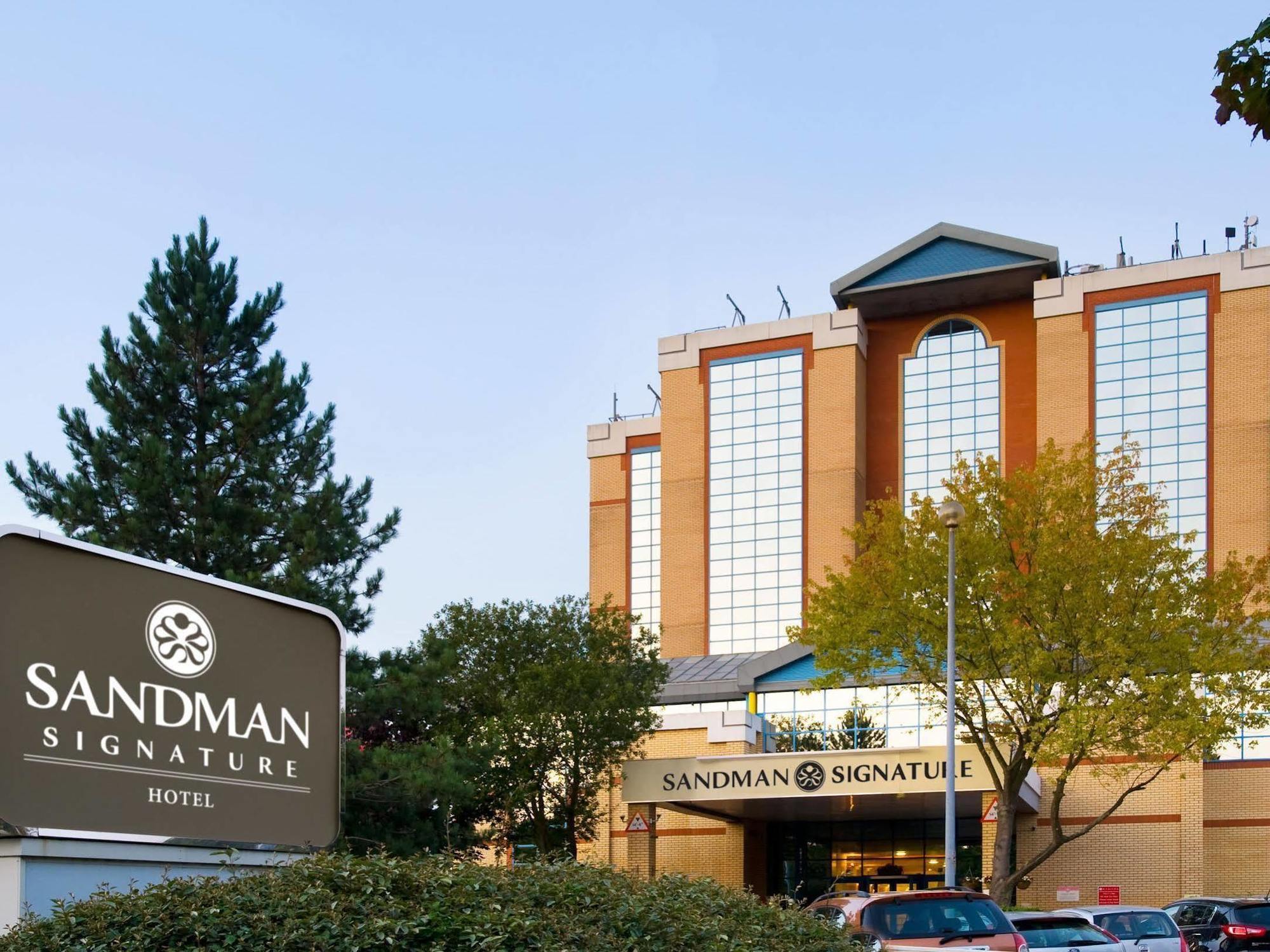 Sandman Signature London Gatwick Hotel Κρόουλι Εξωτερικό φωτογραφία